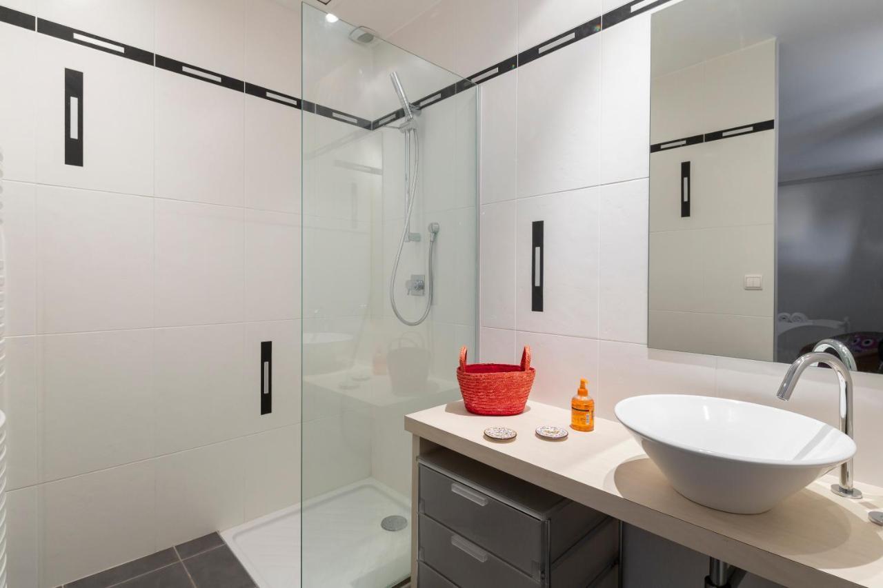 Le Riad - Loft De 230 M2 Au Coeur De Нант Екстер'єр фото